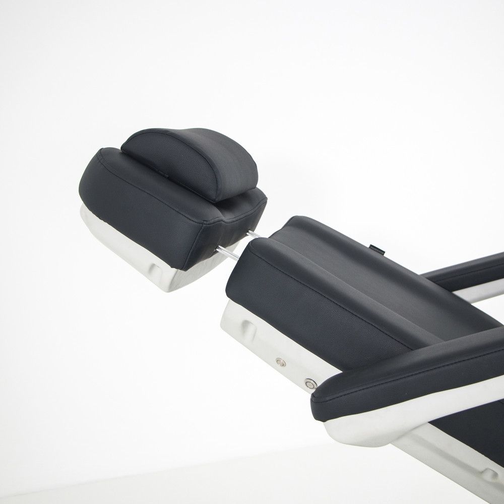 FORTRESS GLIDE DELUXE PODIATRY CHAIR / WITH MEMORY FUNCTION HANDPIECE photo