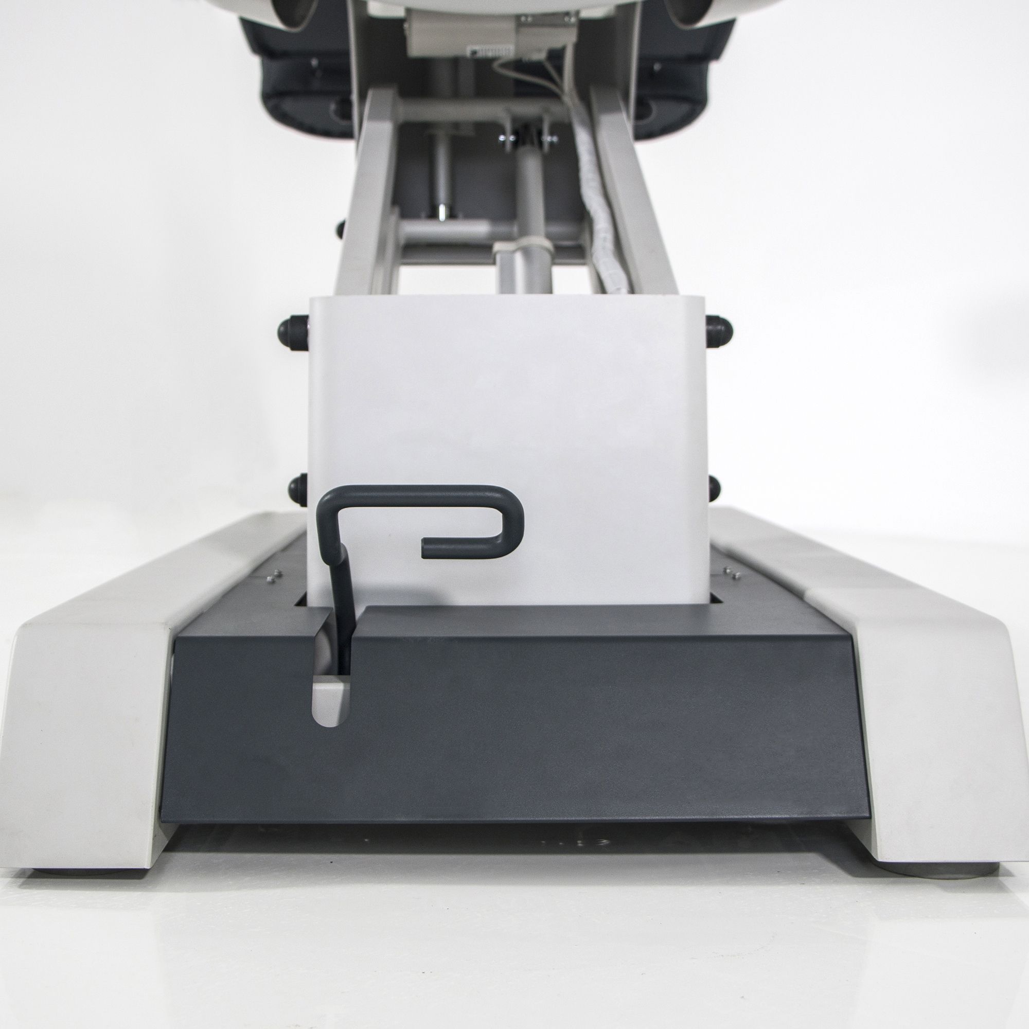 FORTRESS GLIDE DELUXE PODIATRY CHAIR / WITH MEMORY FUNCTION HANDPIECE photo