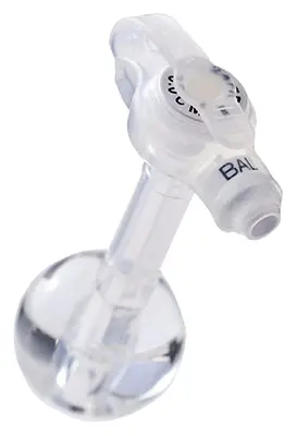 AVANOS LOW PROFILE MIC-KEY PEG TUBE / 18FG 4CM WITH 7-10ML BALLOON  photo