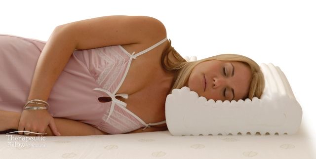 COMPLETE SLEEPRRR ORIGINAL MEMORY FOAM PILLOW / WHITE photo