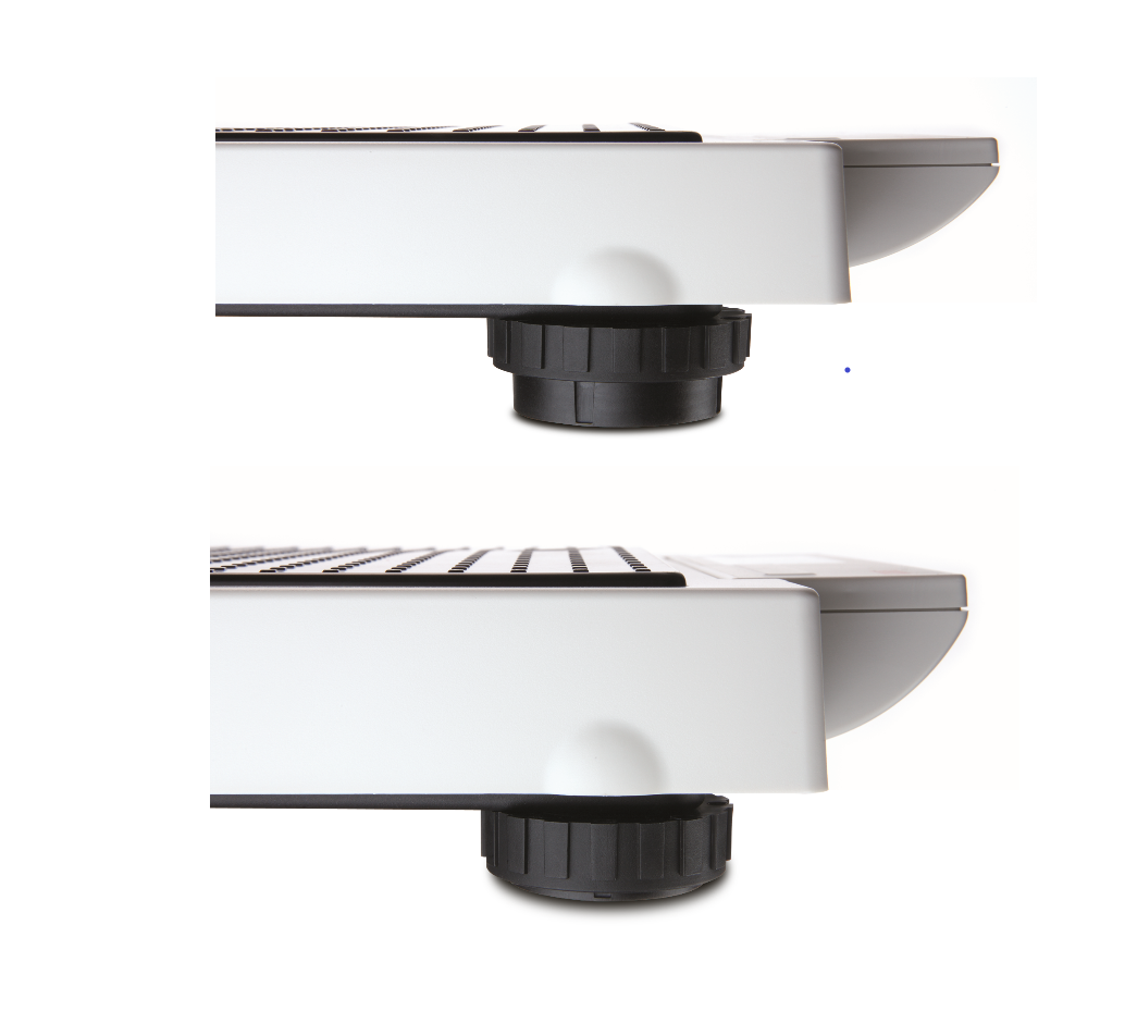 SECA DIGITAL FLAT SCALE WITH FOOT PEDAL photo