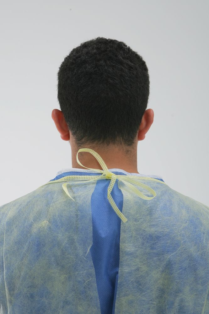 TAYLOR'S AAMI LEVEL 2 ISOLATION GOWN / 10 PACK photo
