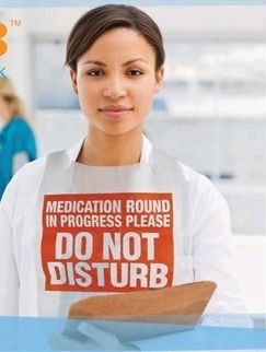 MEDIBIB ALERT VEST DISPOSIBLE / PACK OF 100 photo
