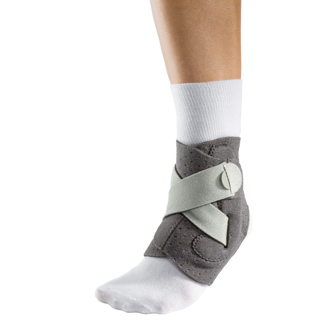 MUELLER ADJUST TO FIT ANKLE STABILISER / UNIVERSAL photo