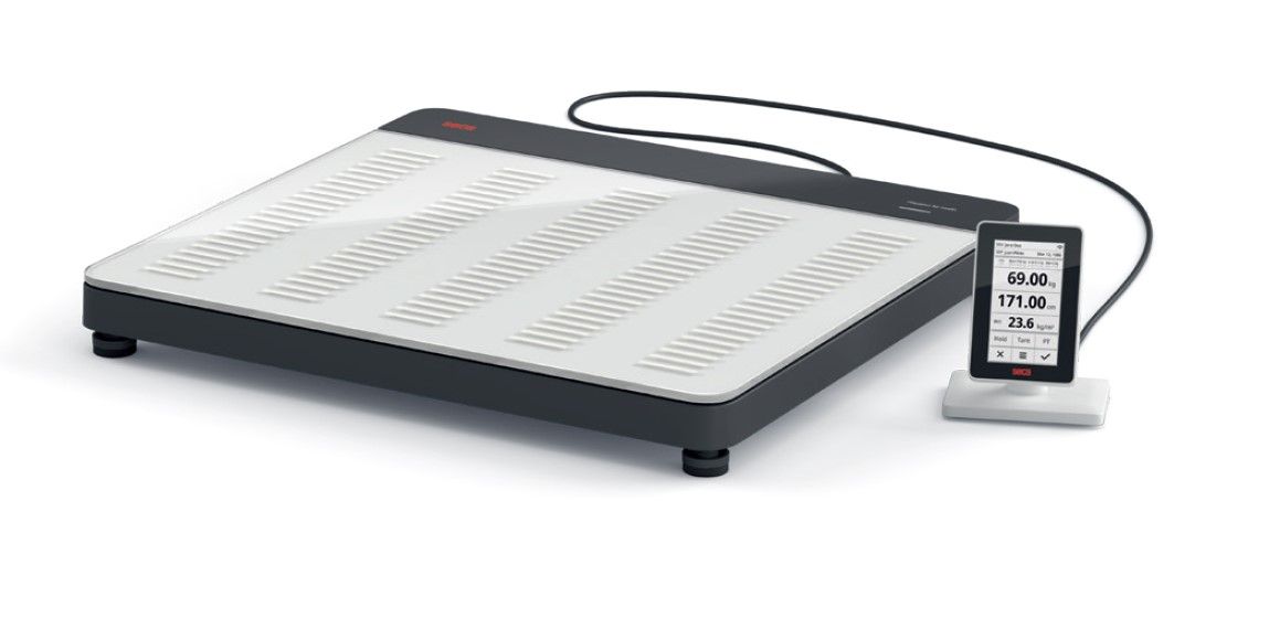 SECA EMR-VALIDATED FLAT SCALE WITH ID-DISPLAY AND STABLE GLASS PLATFORM photo