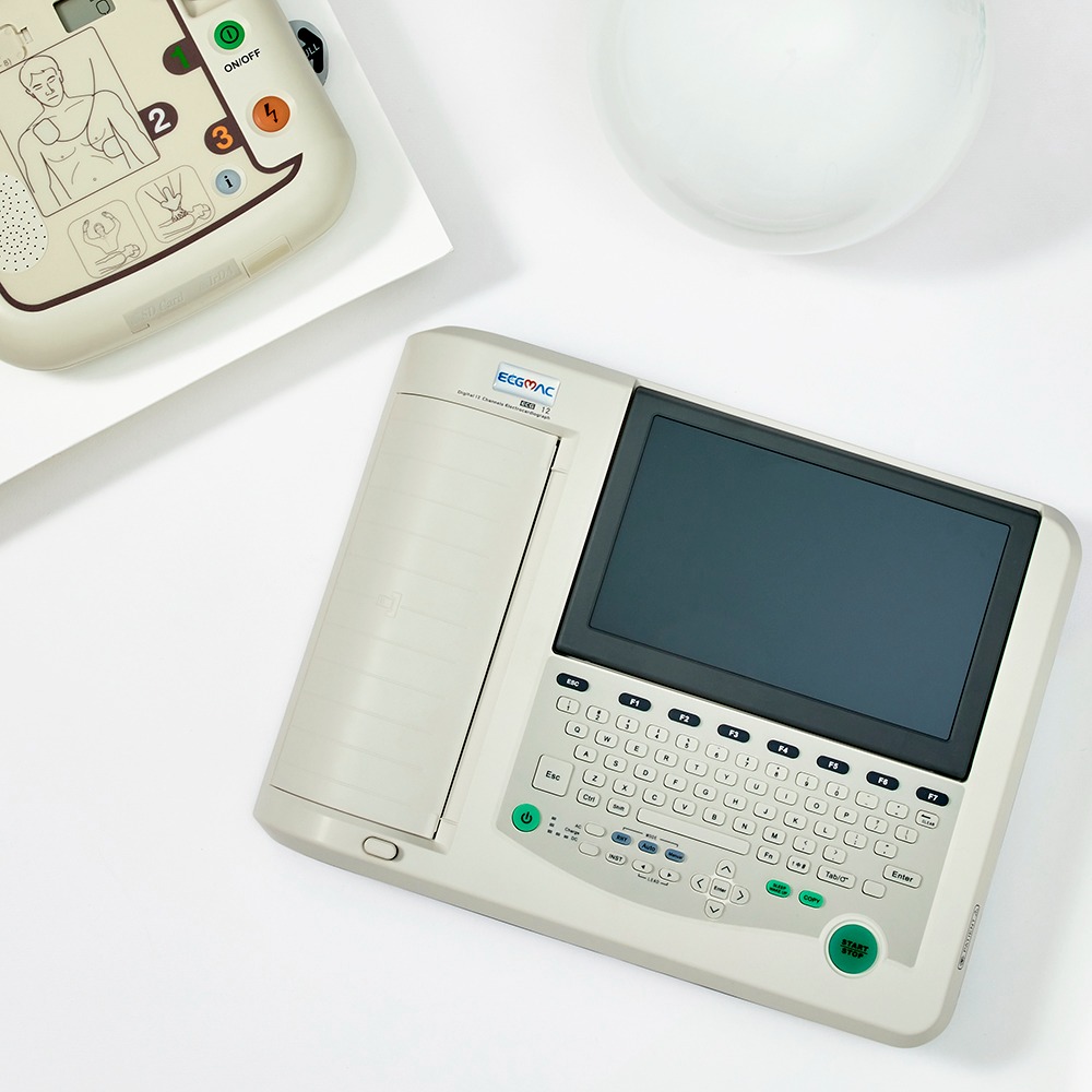 ECGS & Defibrillators